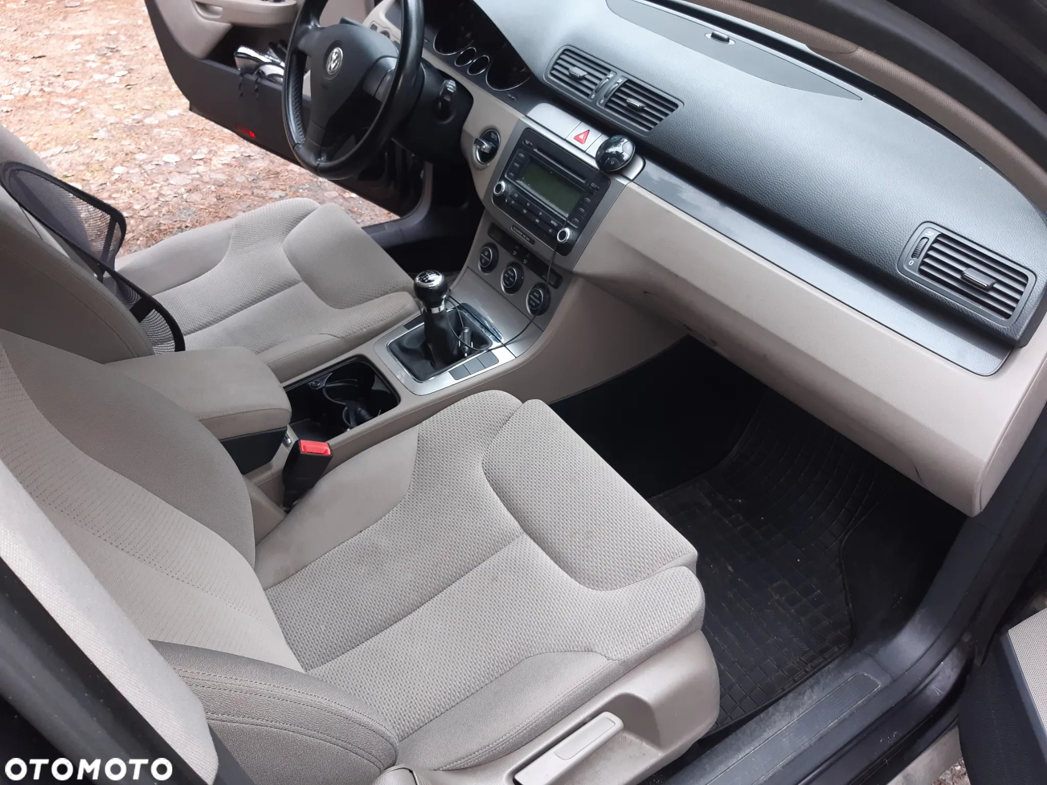 Volkswagen Passat 2.0 TDI DPF Comfortline - 17