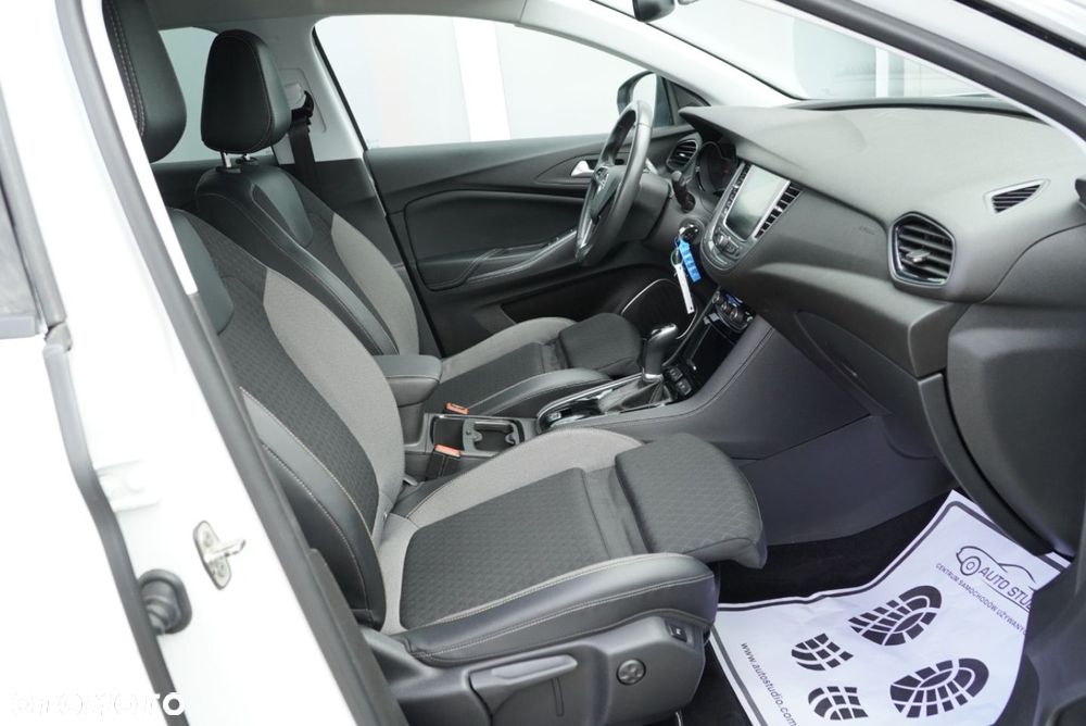 Opel Grandland X 1.5 D Start/Stop Automatik Design Line - 6