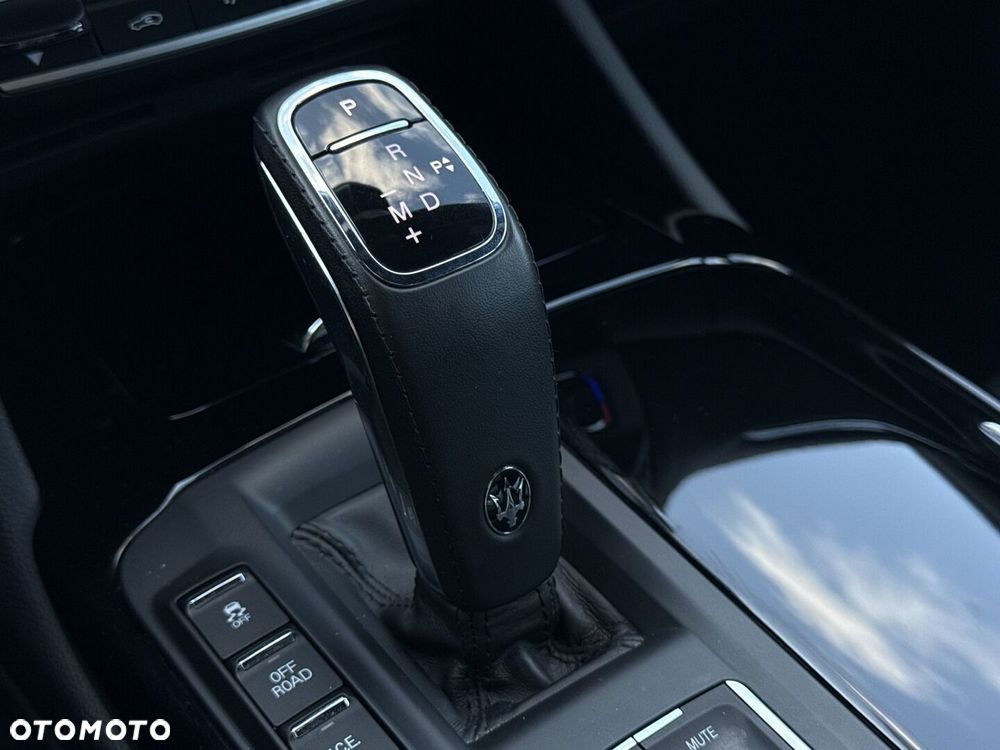 Maserati Levante - 23