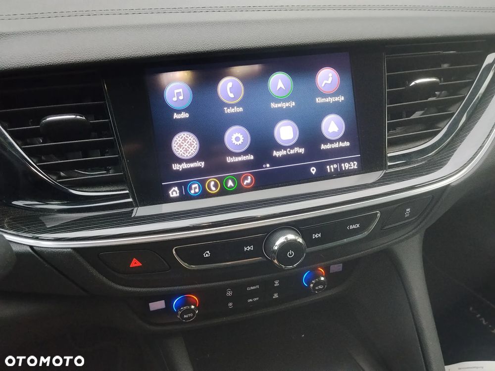 Opel Insignia - 28