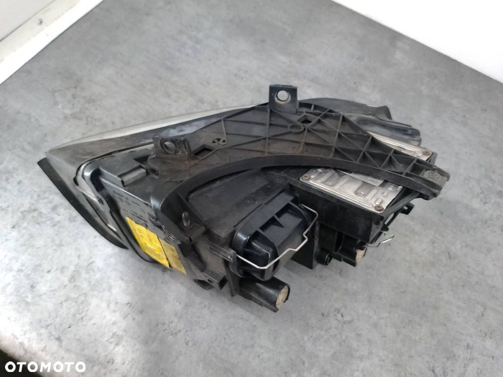 LAMPA PRZÓD LEWA XENON AUDI A4 B6 441-1146L - 2
