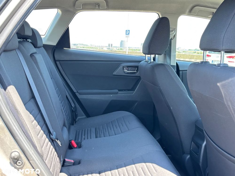 Toyota Auris 1.8 HSD Prestige - 29