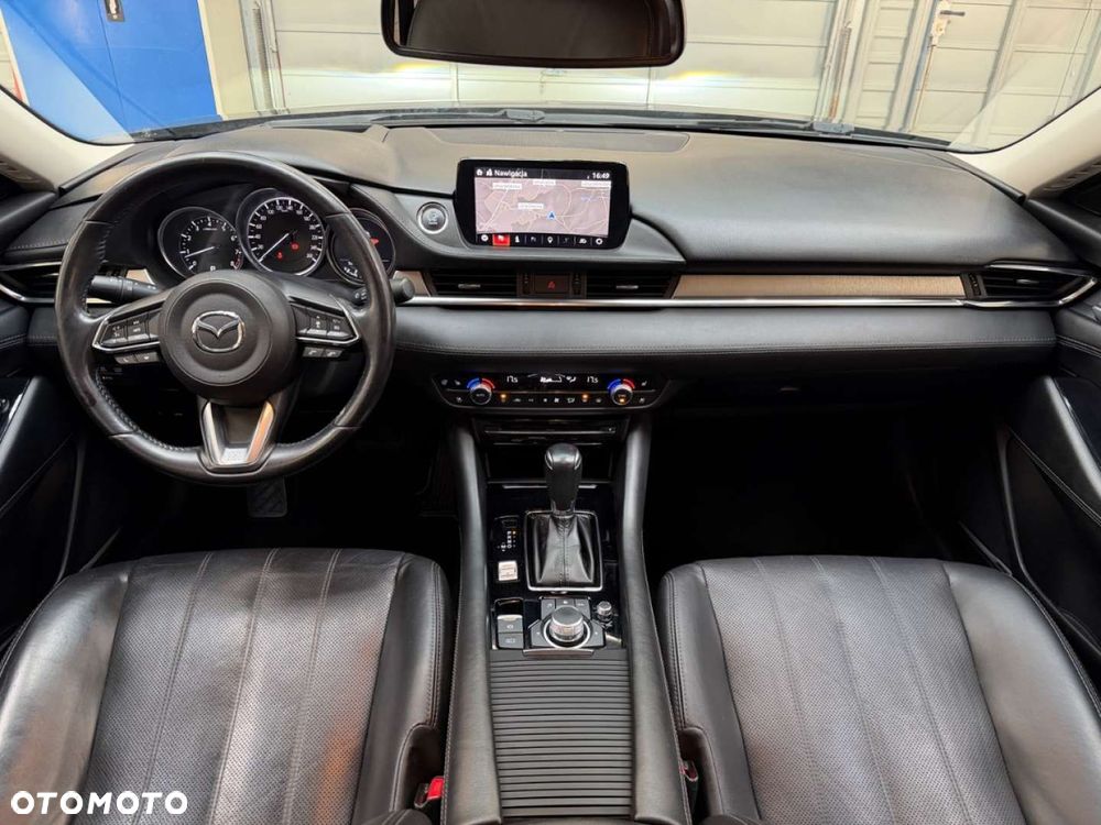 Mazda 6 - 10