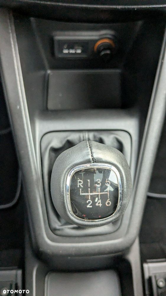 Kia Venga - 26