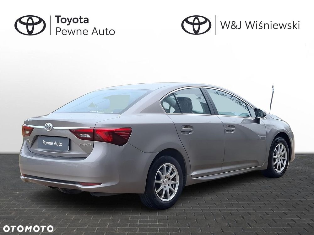 Toyota Avensis 1.6 Active - 2