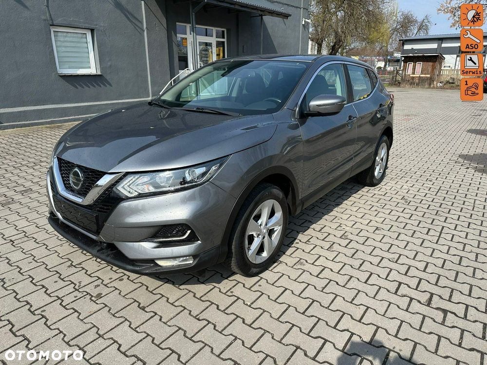 Nissan Qashqai - 1