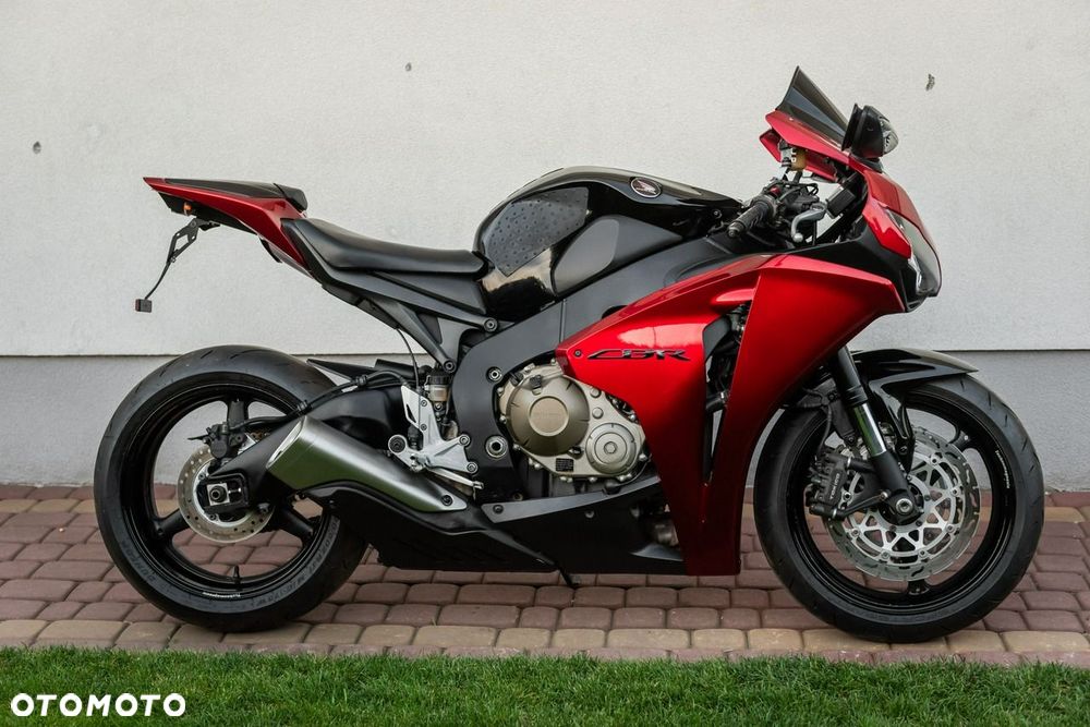 Honda CBR - 2