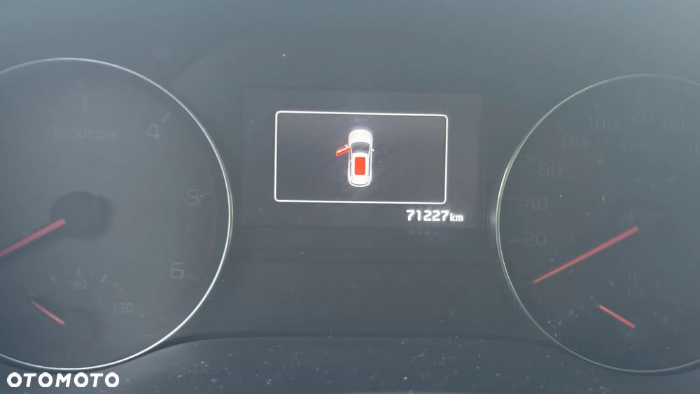 Kia Sportage 1.7 CRDI Business Line 2WD DCT - 31