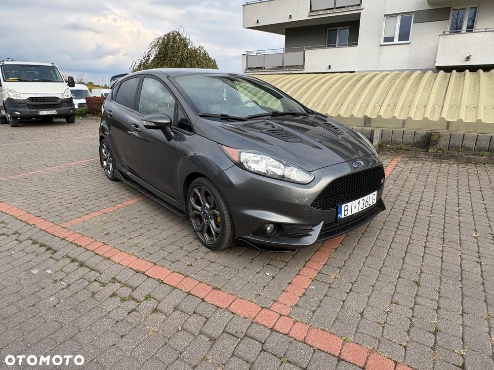 Ford Fiesta ST2 - 1
