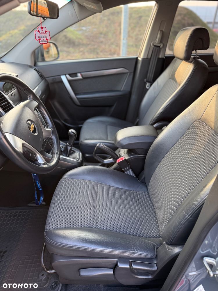 Chevrolet Captiva 2.0 2WD 7 Sitzer LS - 13
