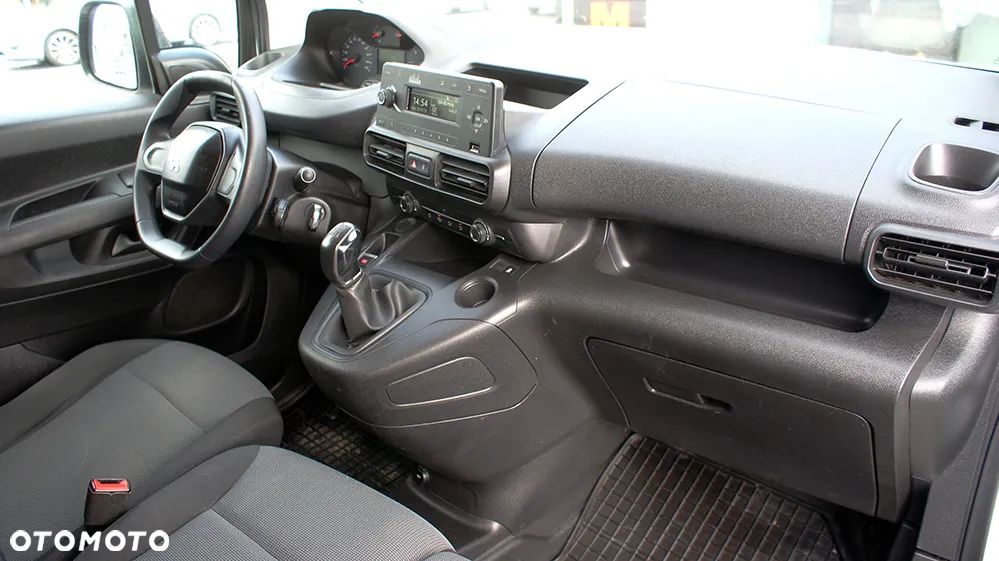 Peugeot PARTNER - 6