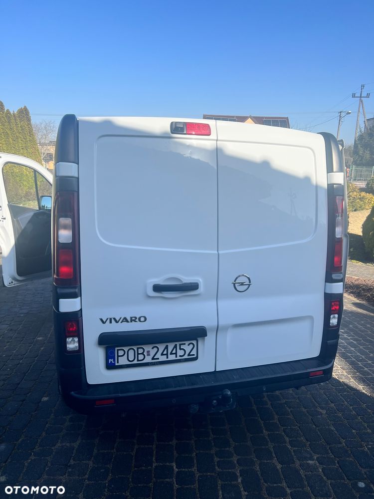 Opel Vivaro - 11