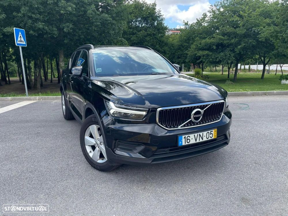 Volvo XC 40 2.0 D3 - 6