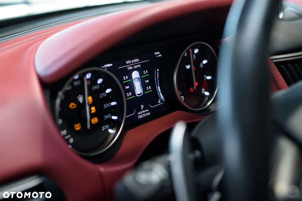 Maserati Levante Trofeo Q4 - 12
