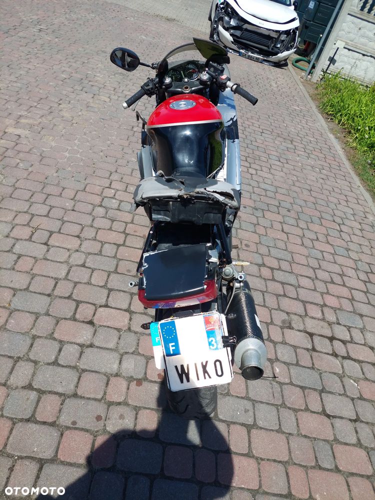 Honda CBR - 4