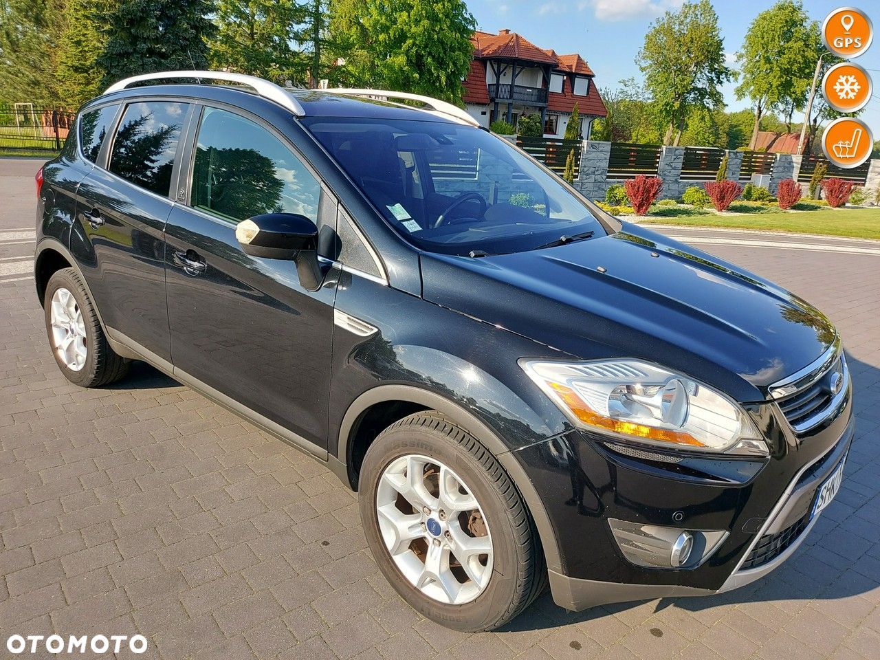 Ford Kuga - 1