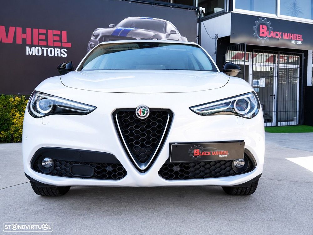 Alfa Romeo Stelvio 2.2 D Super AT8 - 31