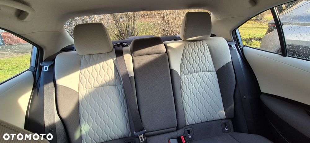 Toyota Corolla 1.6 Comfort - 18