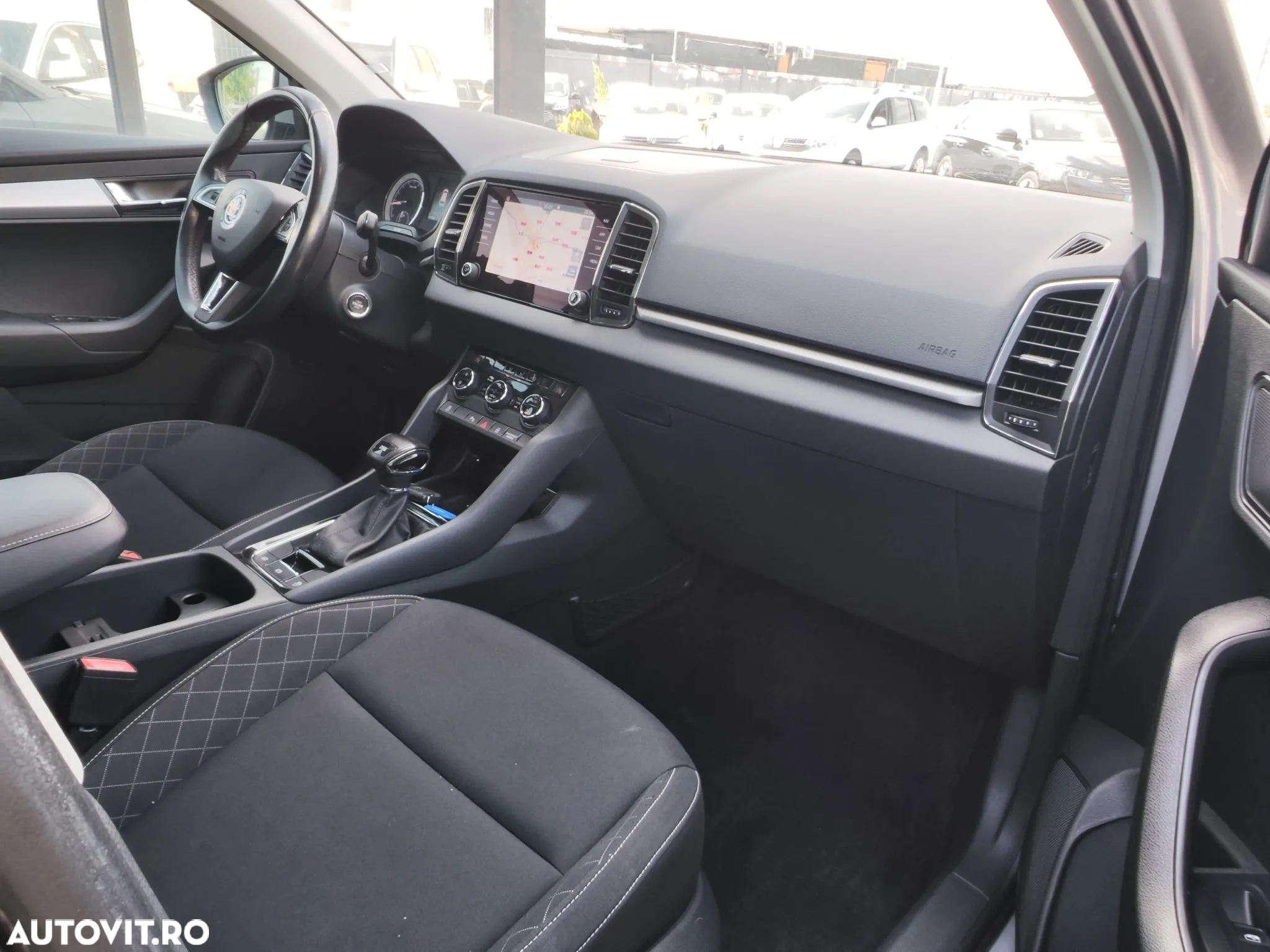 Skoda Karoq 1.6 TDI DSG Ambition - 14