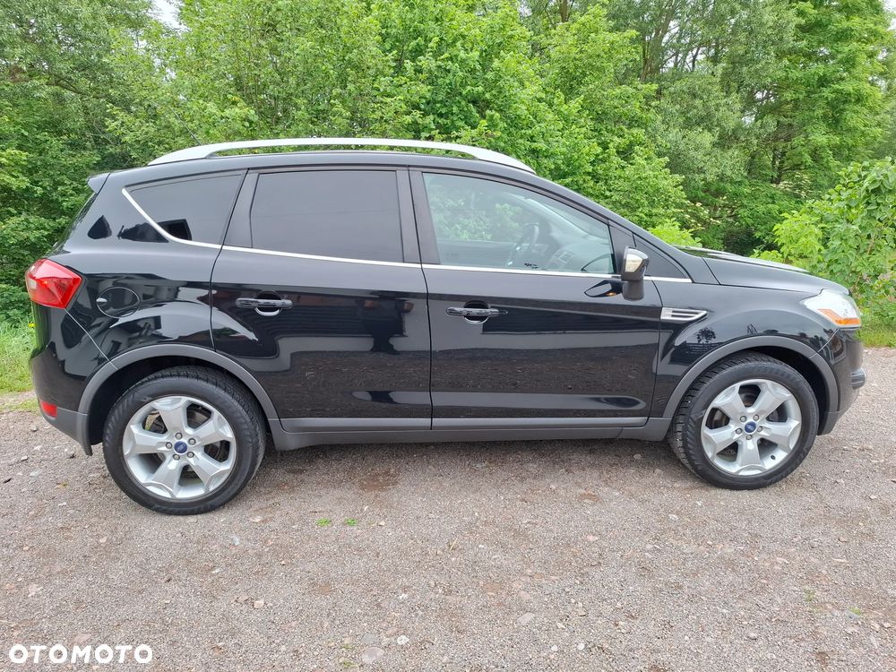 Ford Kuga 2.0 TDCi 4x4 Titanium - 31