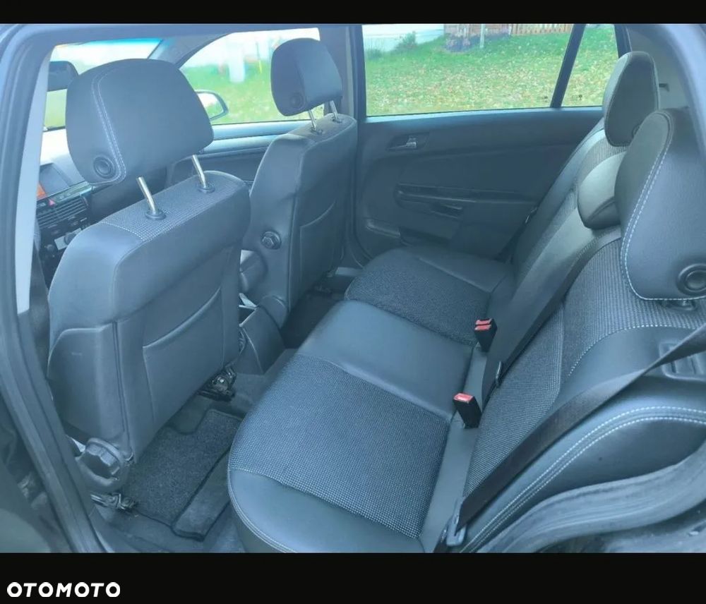 Opel Astra 1.7 CDTI Caravan DPF Innovation 110 Jahre - 11