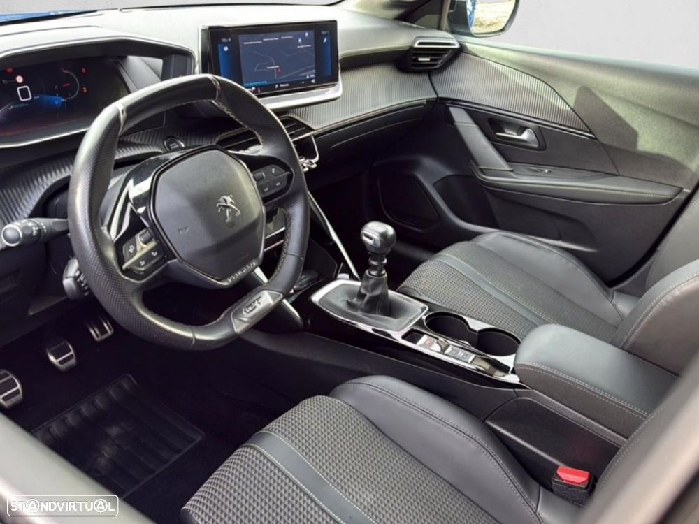 Peugeot 208 1.2 PureTech GT Line - 12