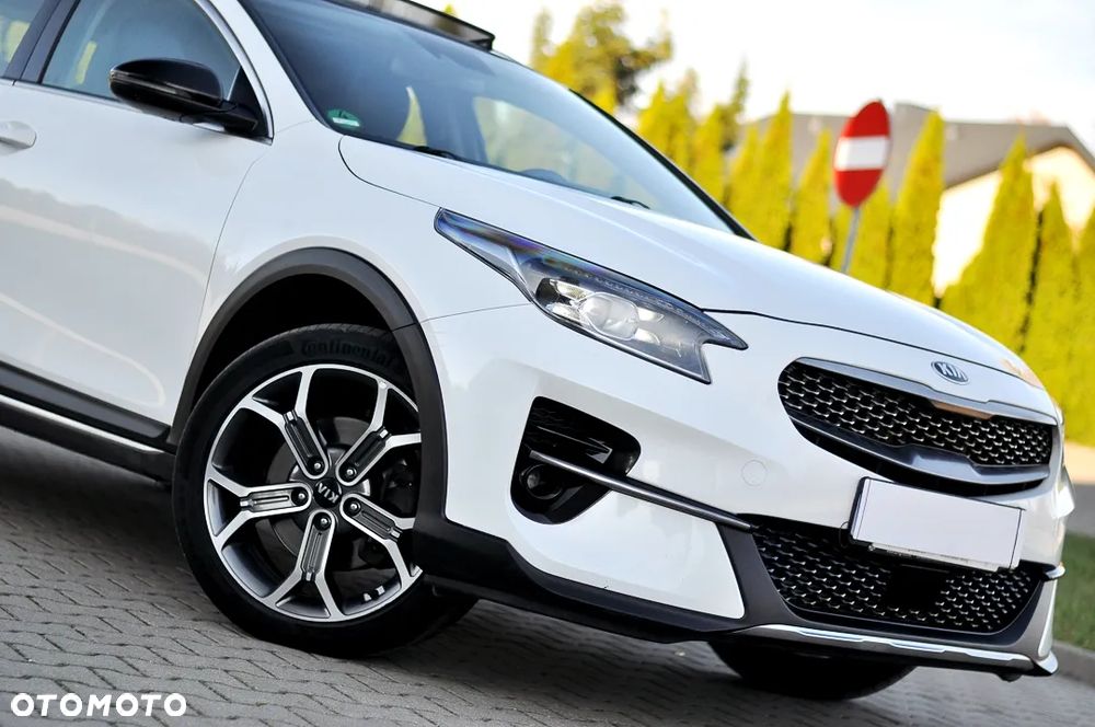 Kia XCeed 1.6 CRDi (48V Mild-Hybrid) DCT7 PLATINUM - 2
