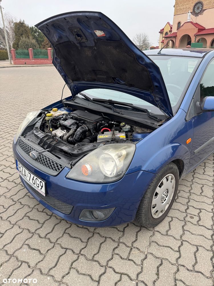 Ford Fiesta 1.4 TDCI - 15