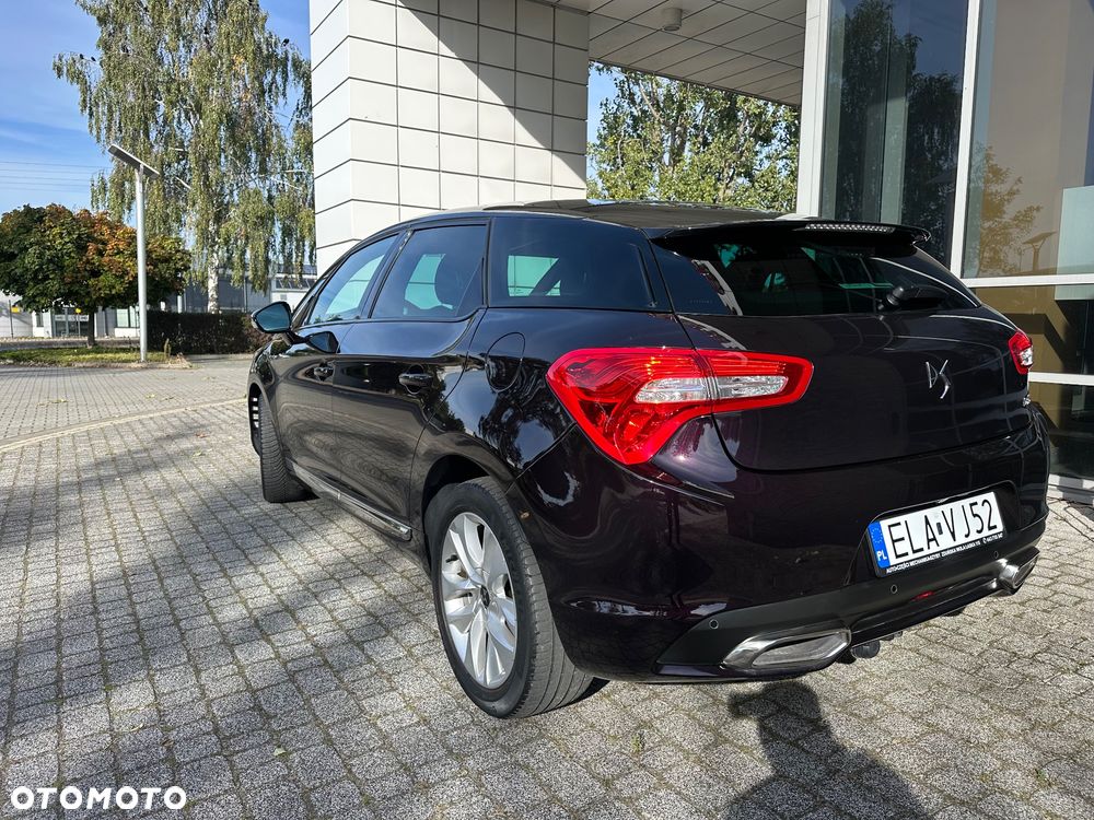 DS Automobiles DS 5 - 6