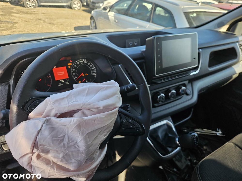 Renault Trafic 2.0 dCi Escapade EDC - 8