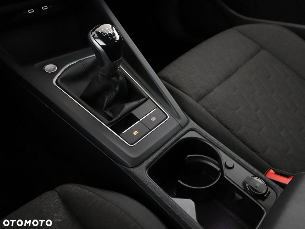 Volkswagen Golf 1.5 TSI Life - 32