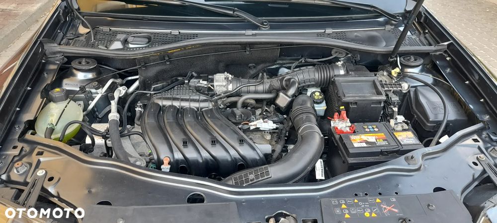 Dacia Duster 1.6 SCe Laureate S&S - 20