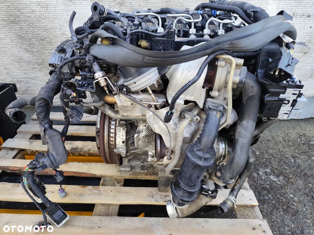 Volvo V60 S60 V70 XC60 XC70 silnik kompletny 2.0 D4 181PS D4204T5 film - 3