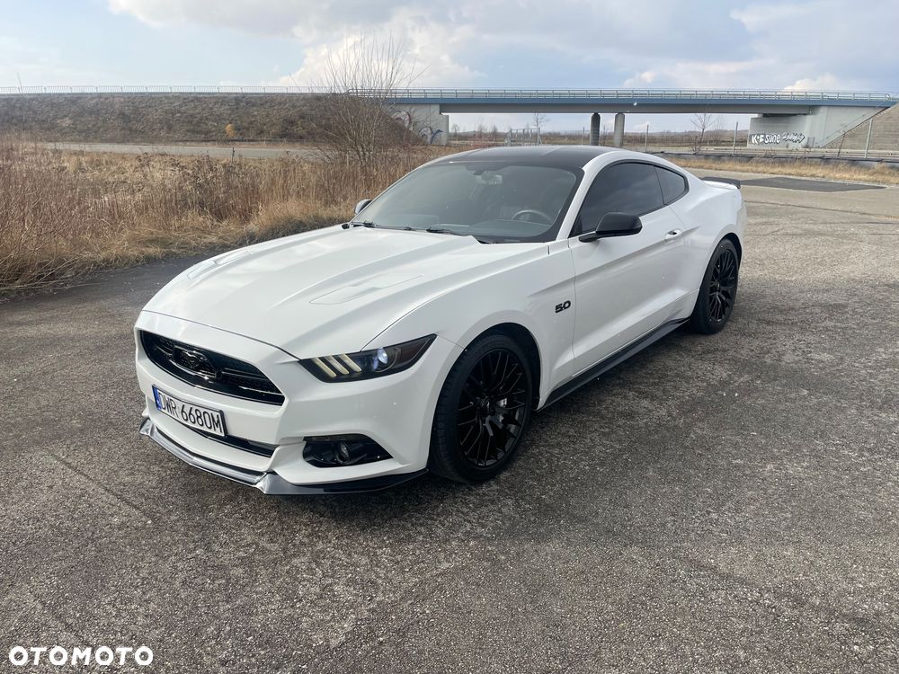 Ford Mustang 5.0 V8 GT - 1