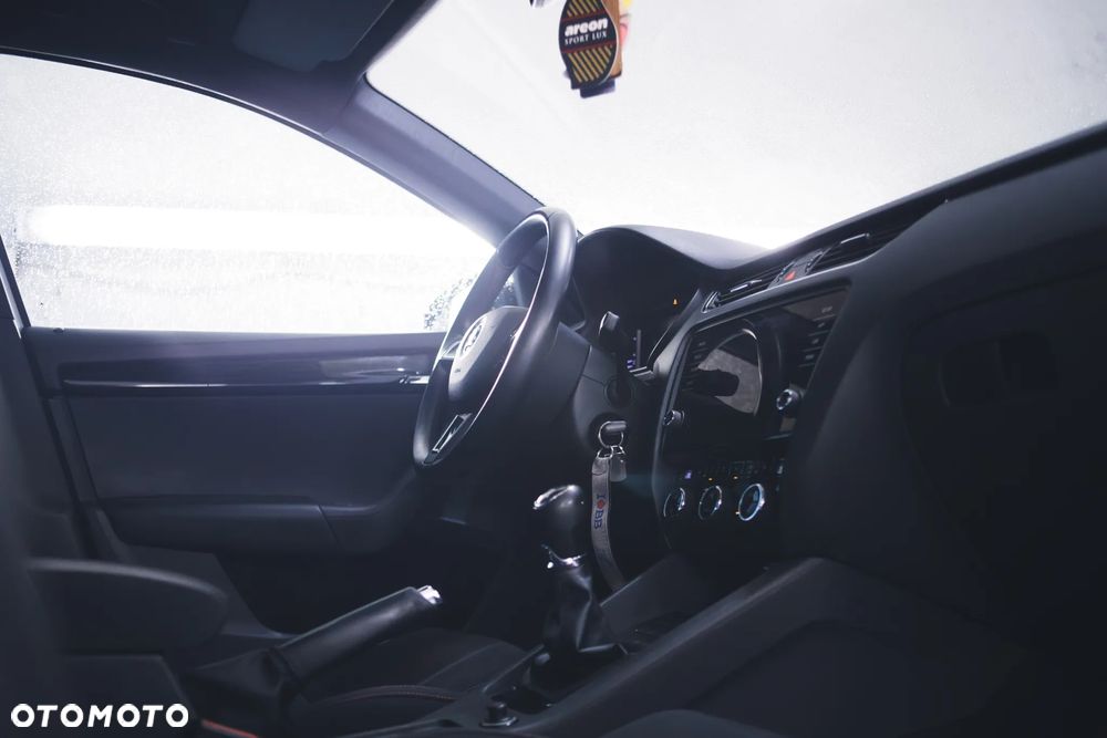 Skoda Octavia 1.5 TSI GPF ACT Style - 16