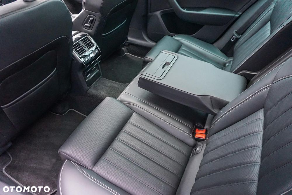 Skoda Superb 2.0 TSI L&K DSG - 11
