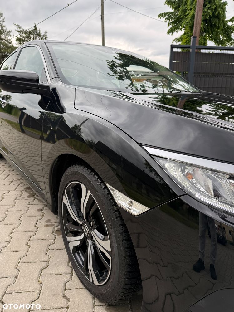 Honda Civic 1.5 T Elegance - 5