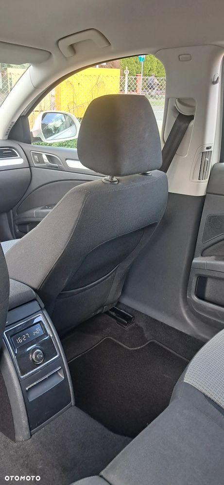 Skoda Superb 2.0 TDI Comfort - 28