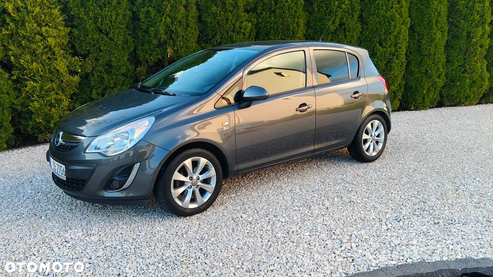 Opel Corsa 1.2 16V Cosmo - 14
