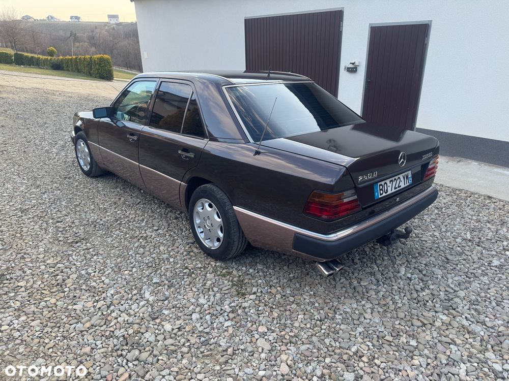 Mercedes-Benz W124 (1984-1993) - 8