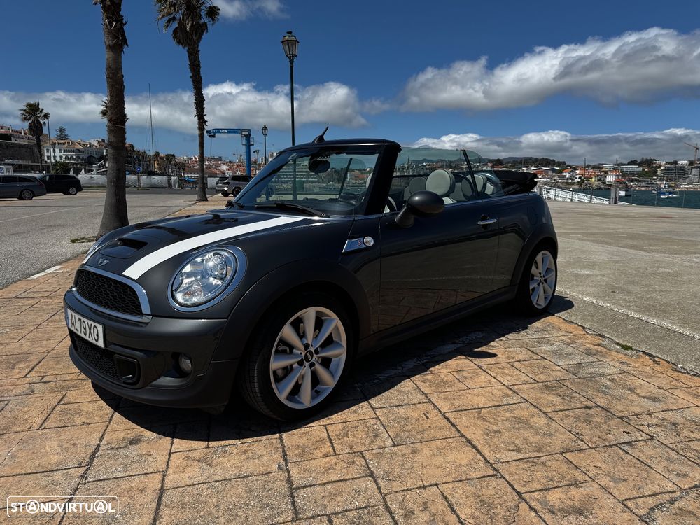 MINI Cabrio Cooper S - 21