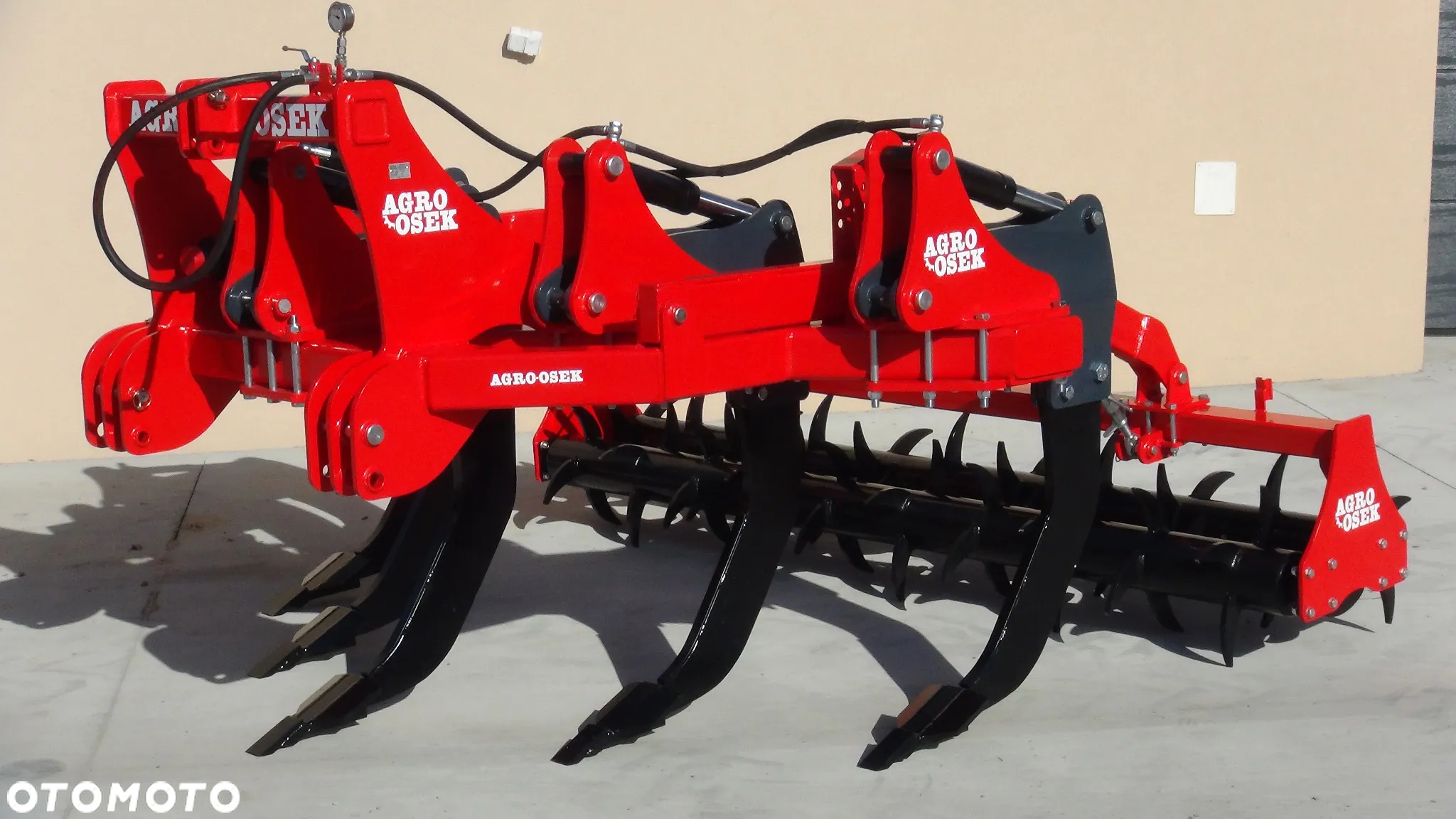 AGRO-OSEK Głębosz 5-zębowy z zabezpieczeniem hydraulicznym - 3