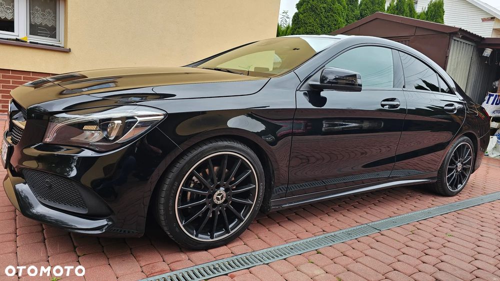 Mercedes-Benz CLA 200 d 4Matic 7G-DCT AMG Line - 13