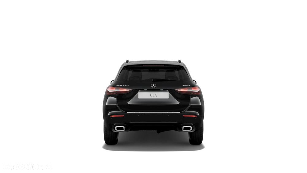Mercedes-Benz GLA - 5