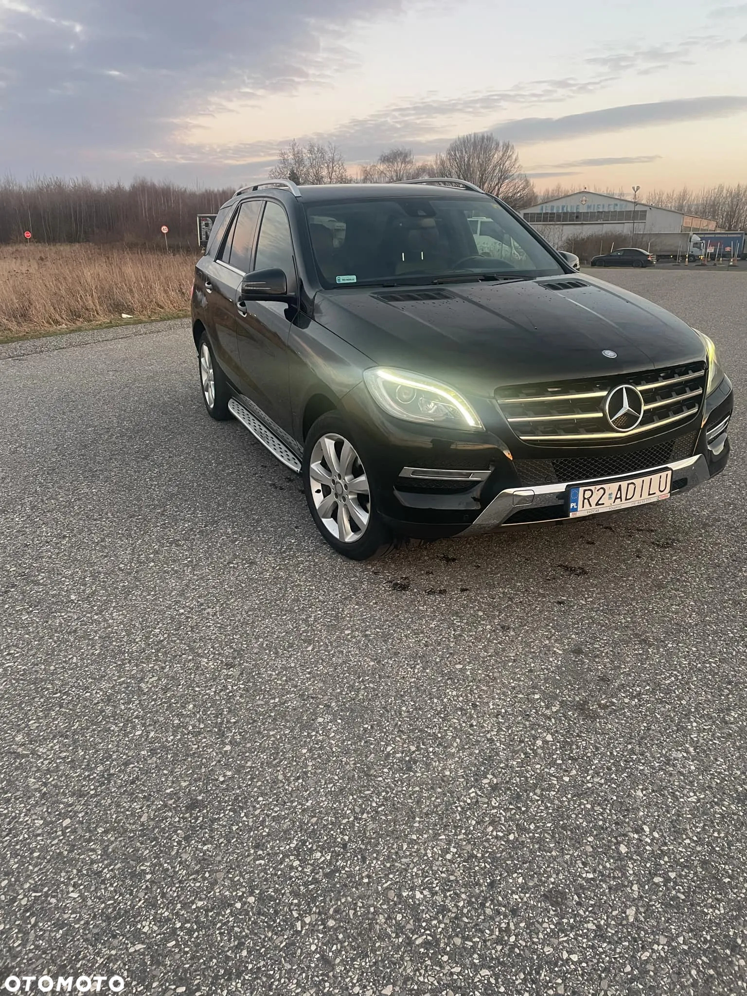 Mercedes-Benz ML 350 BlueTec 4-Matic - 5