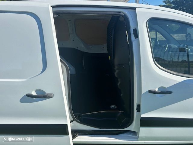 Peugeot PARTNER LONGA 3 LUGARES - 8