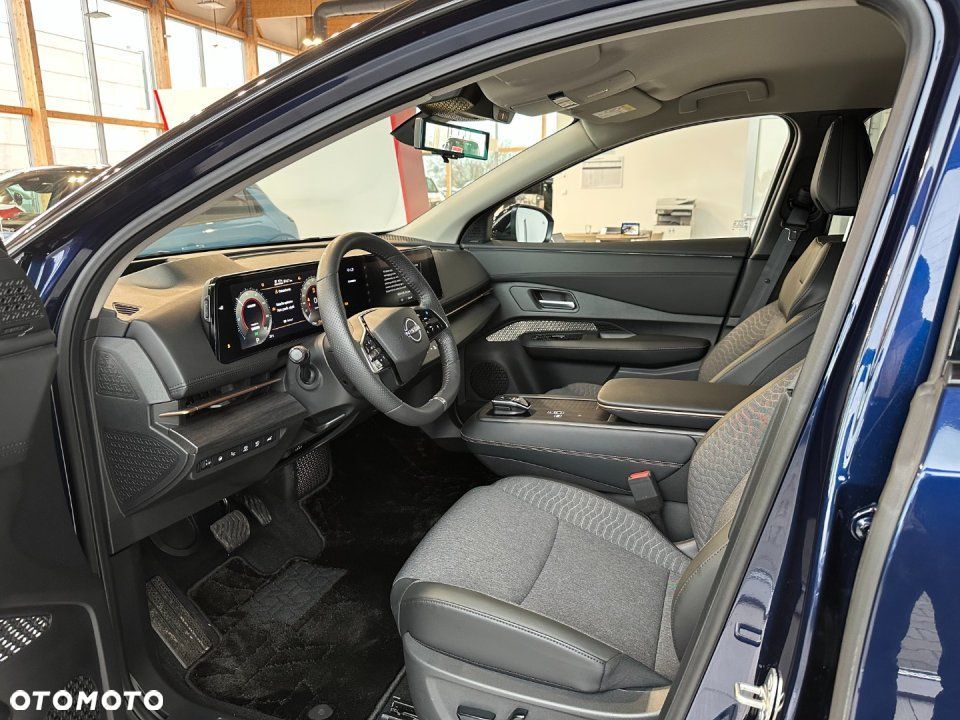 Nissan Ariya - 9