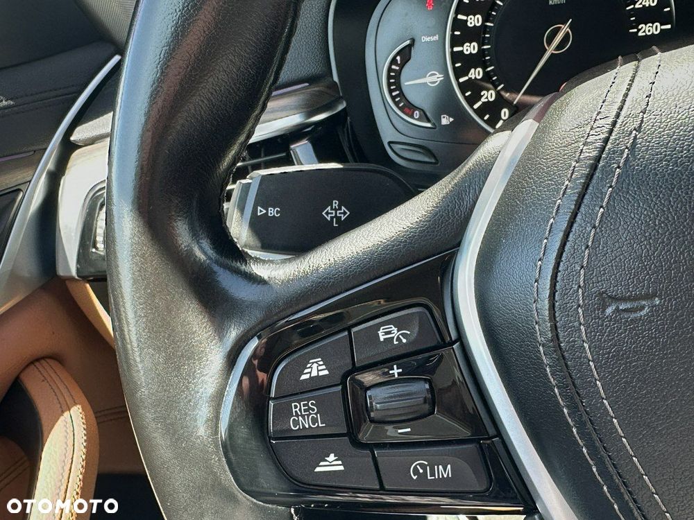 BMW Seria 5 520d Luxury Line - 20