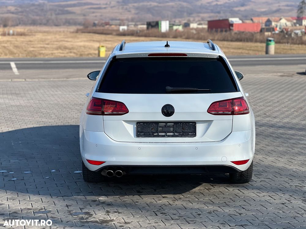 Volkswagen Golf GTD 2.0 TDI SCR DSG - 10