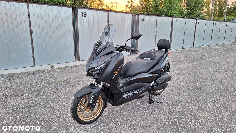 Yamaha X-max - 1